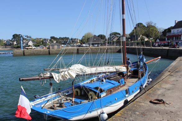 Le Krog e Barz accosté au Port Navalo, Morbihan (56)