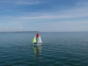 Mardi 16 : retour d'une météo plus clémente, et route vers HOEDIC !
Il reste quelques places !